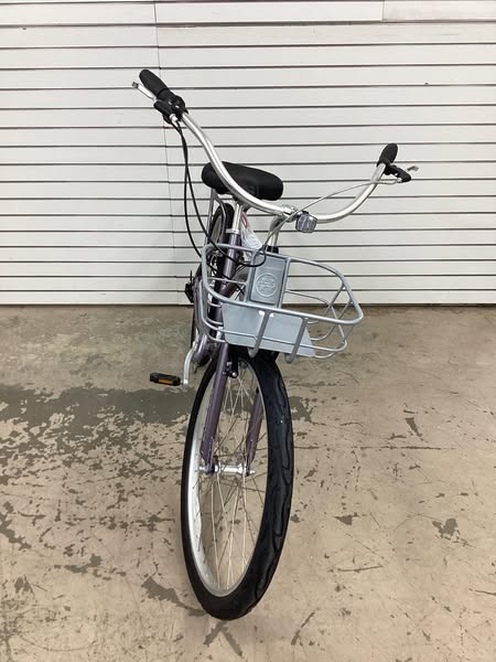 Huffy 6-Speed 26” Coastal Women’s Bike W/ Basket & Hand Brakes
