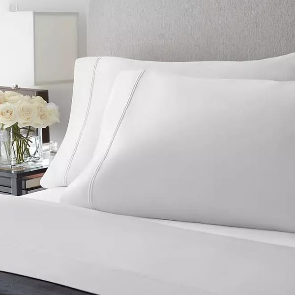 Member’s Mark Hotel Premier Collection 700-Thread-Count Solid Egyptian Cotton Sheet Set