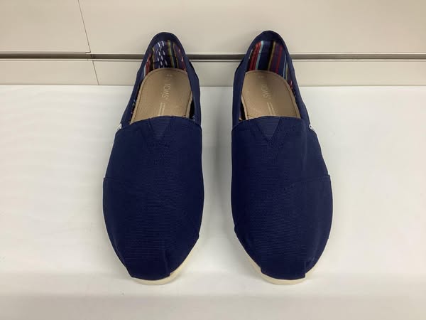 TOMS Women's Classic Canvas Shoe Size 9