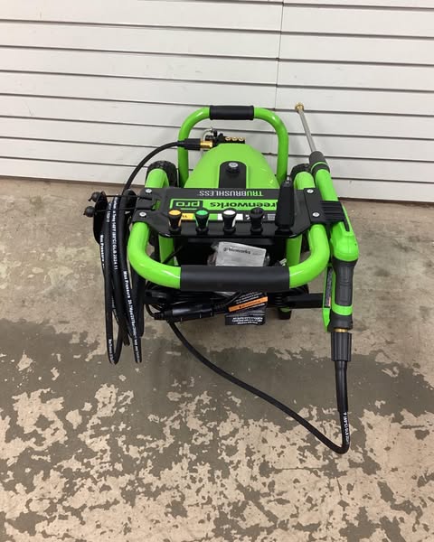 Greenworks 3000 PSI 2.0 GPM Cold Water Electric Pressure Washer