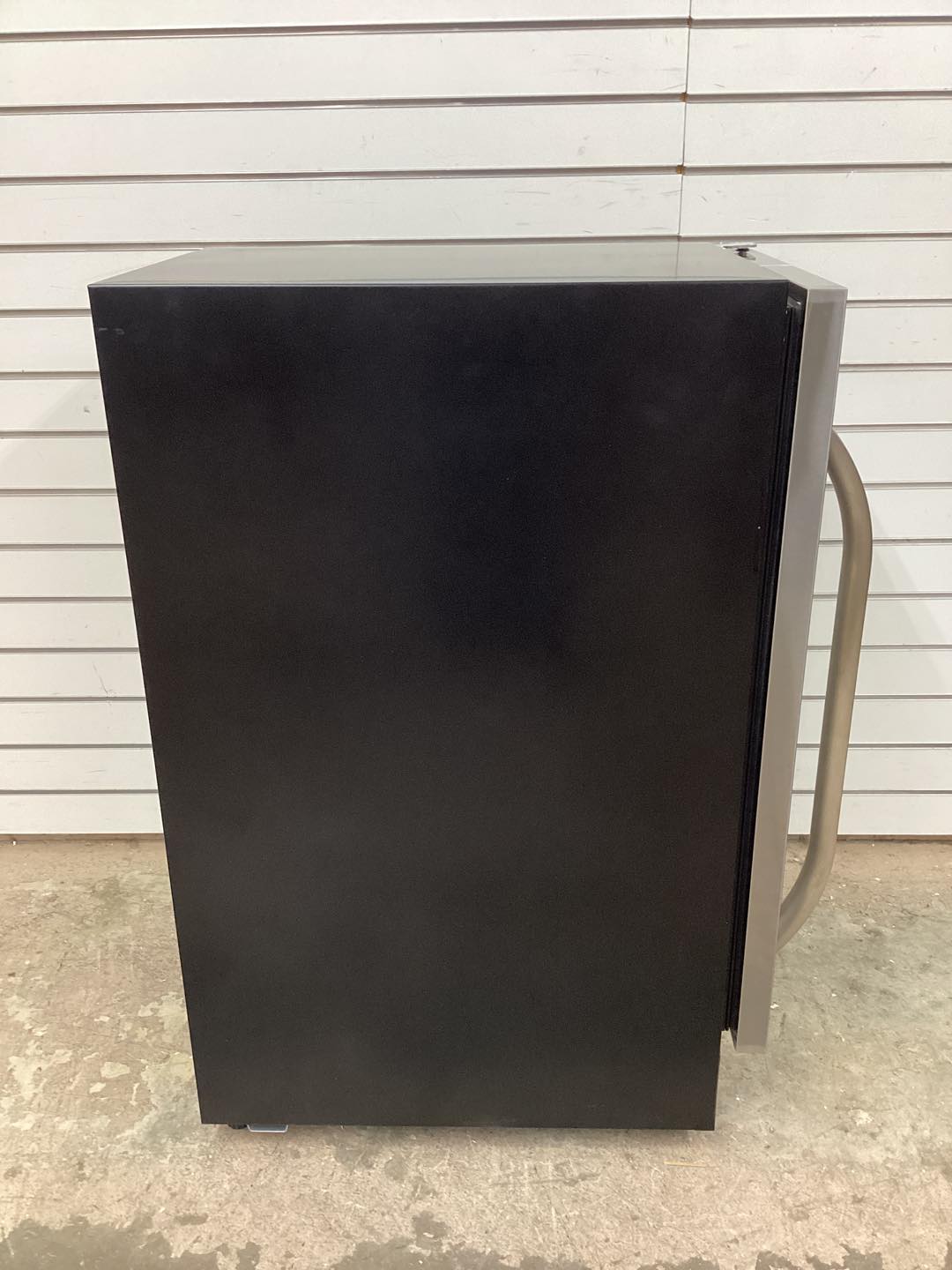Frigidaire 14.9 in., 2.9 cu. ft., Mini Refrigerator in Stainless Steel without Freezer