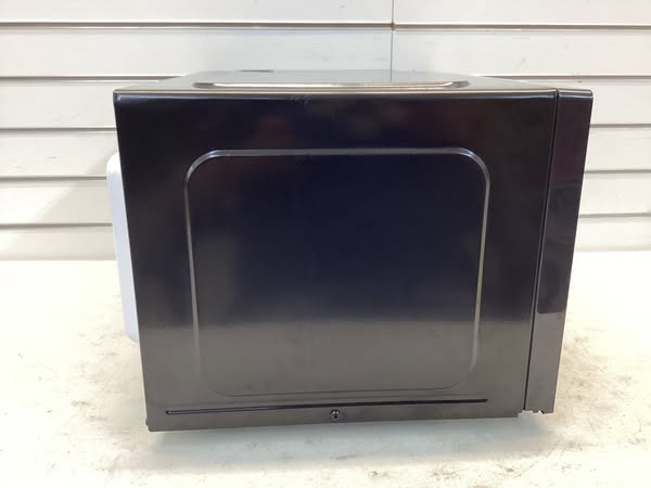 Frigidaire 1.1 cu ft. Stainless Steel Microwave - Lightly Used