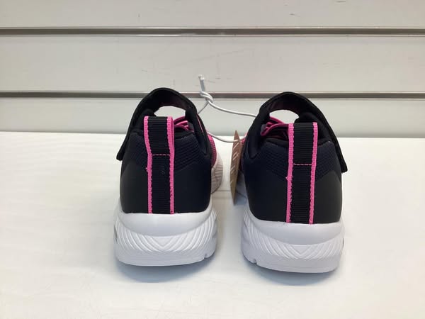 Skechers Girls Dyna-Air Sneaker Size 12