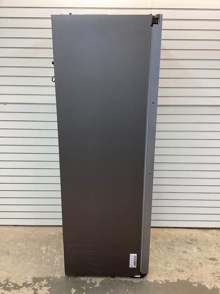 Samsung 11 cu. ft. Upright Flex Zone Convertible Refrigerator /Freezer