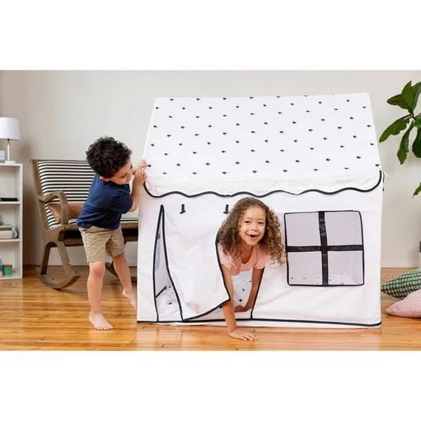Chuckle & Roar Light-up Cozy Fort