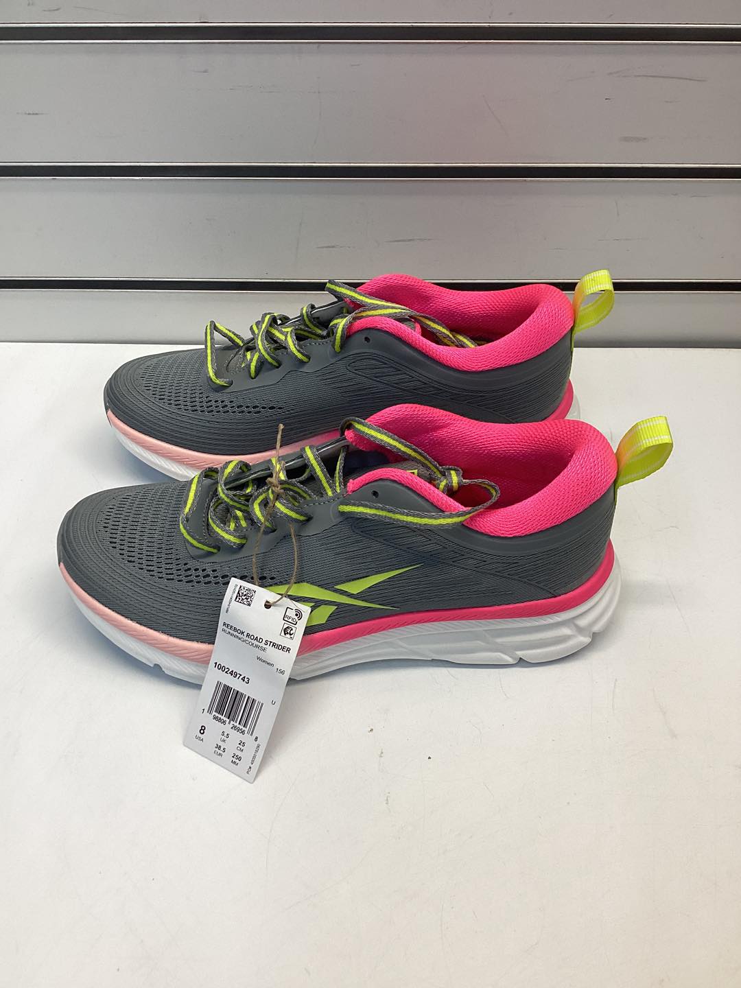 Reebok Women's Road Strider Running Shoe Size 8