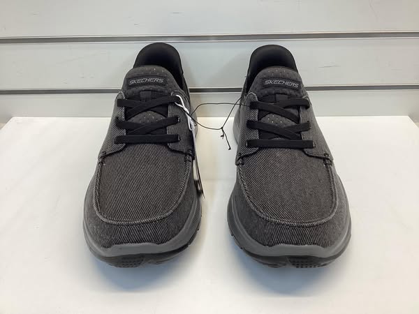Skechers Men's Hands Free Swift Fit Canvas Sneaker Size 11