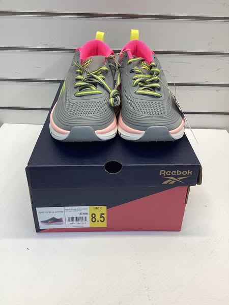 Reebok Women's Road Strider Running Shoe Size 8.5