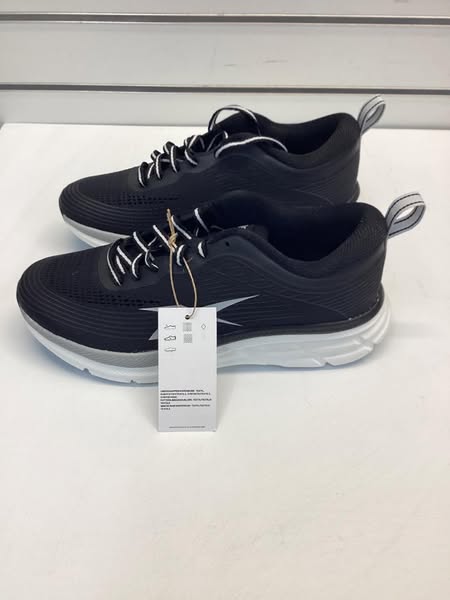 Reebok Women's Road Strider Running Shoe Size 8