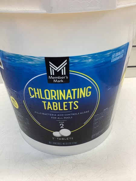 Member's Mark 99% Pure Chlorine Tablets, 40 lbs