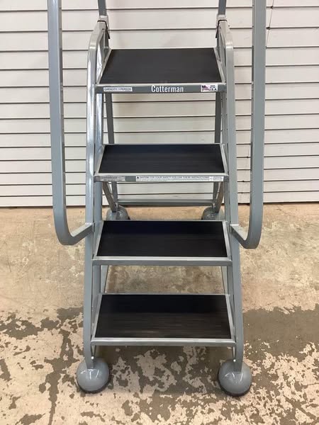 COTTERMAN 3 ft Steel Rolling Ladder