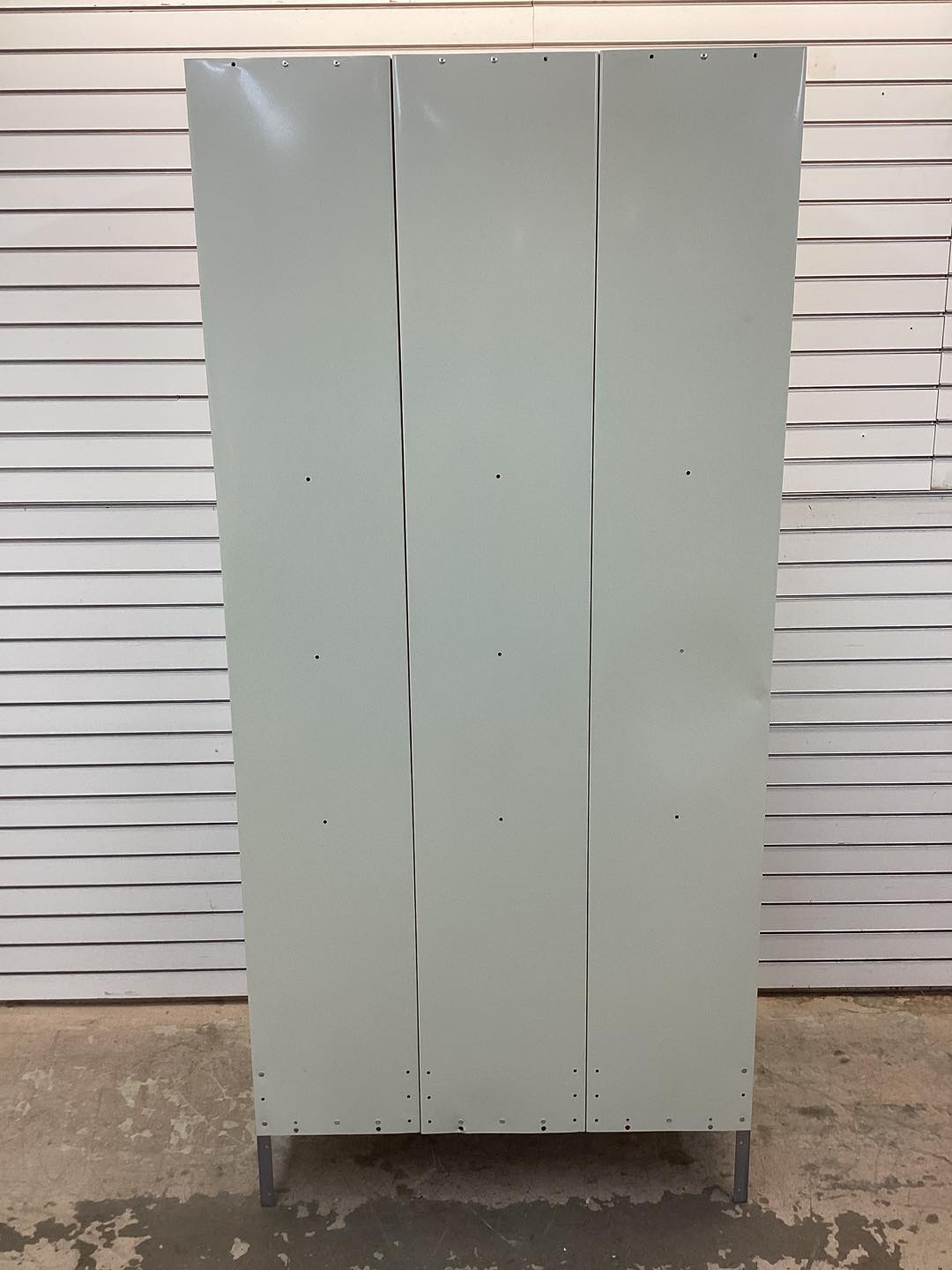 Wardrobe Locker: 36 in x 18 in x 78 in