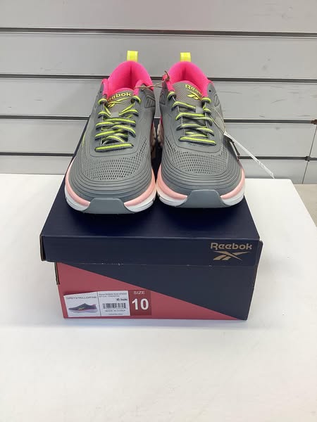 Reebok Women's Road Strider Running Shoe Size 10