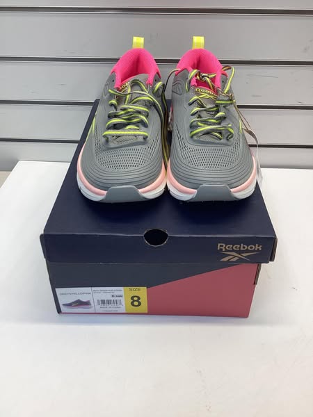 Reebok Women's Road Strider Running Shoe Size 8