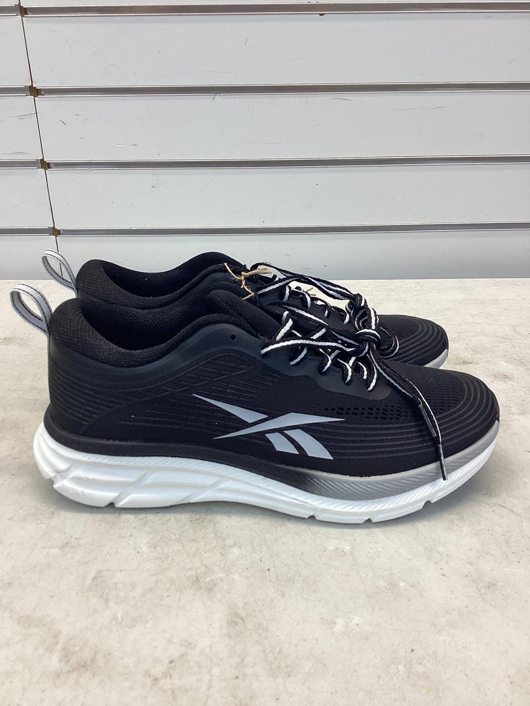Reebok Women's Road Strider Running Shoe Size 10