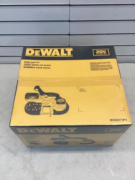 DEWALT 20V MAX Cordless Band Saw with (1) 20V 5.0Ah Battery and Charger
