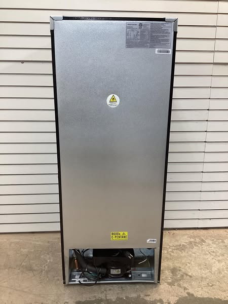 Frigidaire 7.5 cu ft Mini Refrigerator with Top Freezer and Chrome Handles in Black