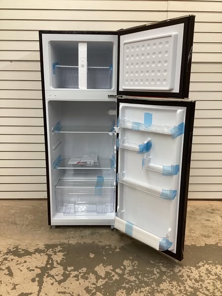 Frigidaire 7.5 cu ft Mini Refrigerator with Top Freezer and Chrome Handles in Black