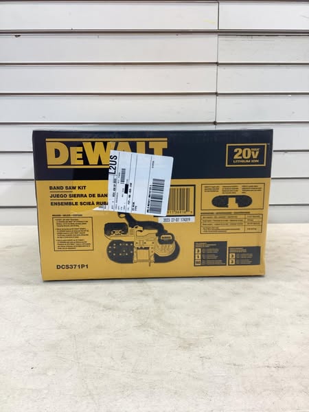 DEWALT 20V MAX Cordless Band Saw with (1) 20V 5.0Ah Battery and Charger