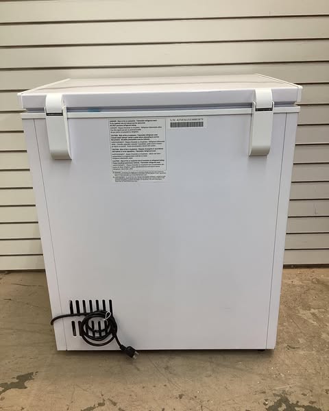Frigidaire 5.0 Cu. ft. Chest Freezer, White