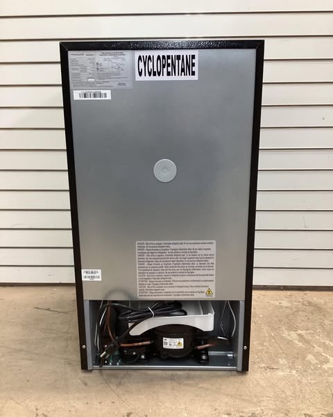 Frigidaire 3.2 cu. ft. Retro 2-Door Mini Refrigerator in Platinum Design with Top Freezer