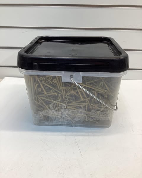 Grip-Rite PrimeGuard Plus No. 9 wire X 2-1/2 in. L Gold Star Flat Head Deck Screws 25 lb