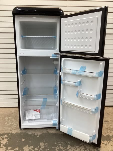 Frigidaire 7.5 cu. ft. Mini Fridge in Black with Rounded Corners and Top Freezer
