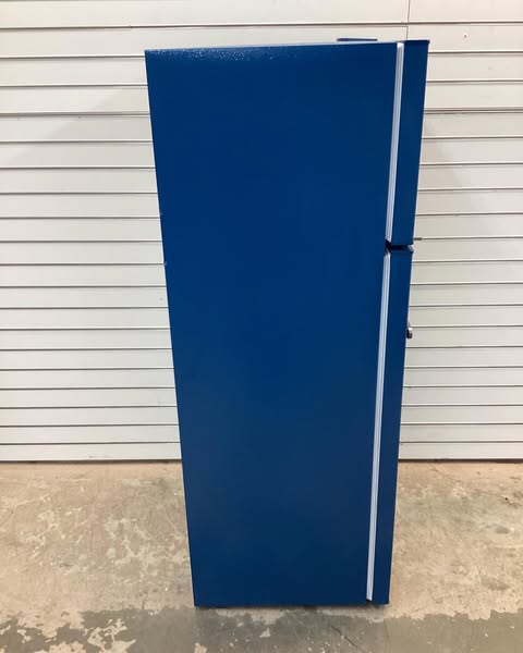 Frigidaire 21.5 in. 7.5 cu. ft. Mini Refrigerator with Top Freezer and Chrome Handles in Blue