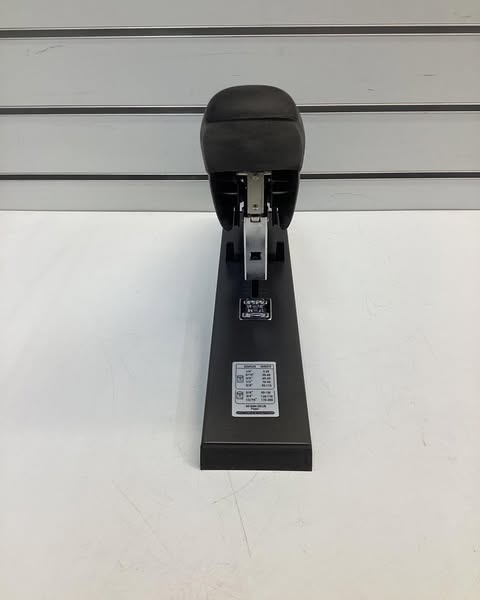 Manual Stapler: 200 Sheet Capacity, 2 1/2 in Throat Dp - Max, 210 Staple Capacity