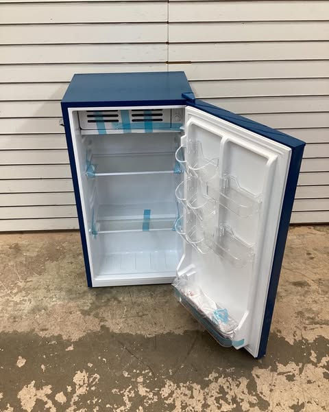 Frigidaire 3.2 cu. ft. Retro Mini Refrigerator with Side Bottle Opener in Blue