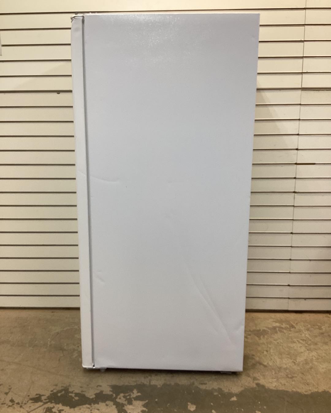 Hamilton Beach, 10.1 cu. Ft. Upright Freezer, White