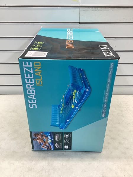 Intex 6-Person Seabreeze Island Lounge Float