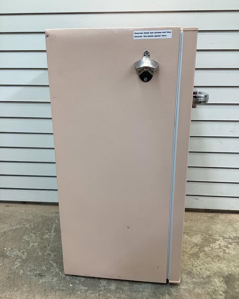 Frigidaire 3.2 cu. ft. Retro Mini Fridge in Coral Pink