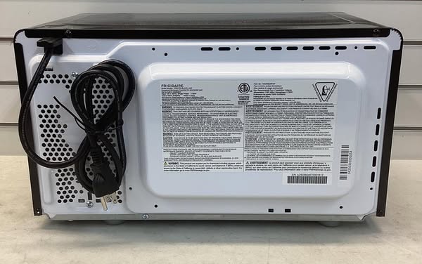 Frigidaire 0.7 cu. ft. Countertop Microwave in Black