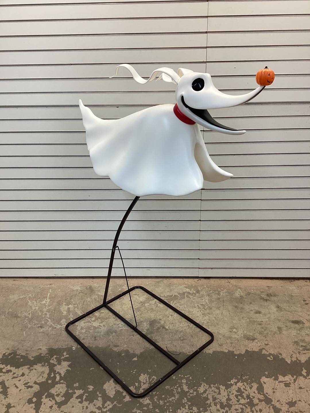 Disney 4.5 ft. LED Zero