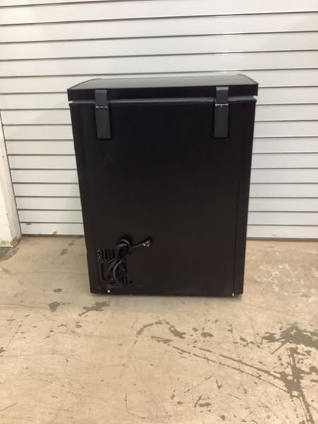 Montgomery Ward 5.0 Cu. Ft. Chest Freezer