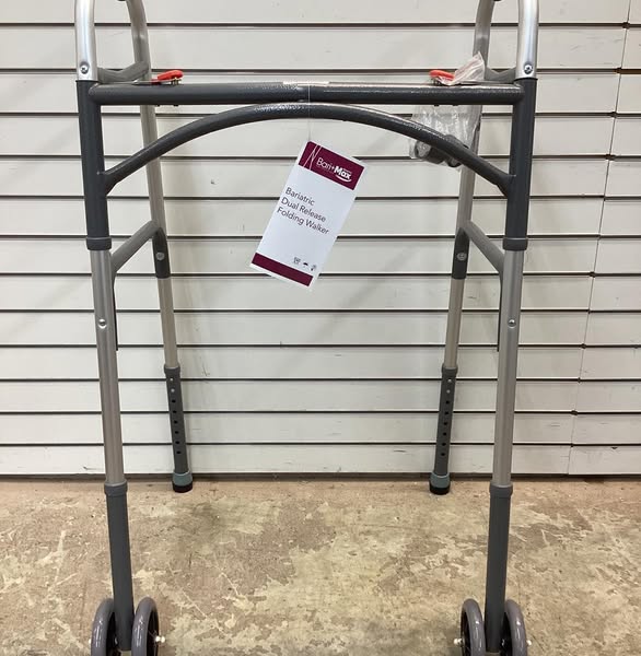 Dynarex Bariatric Walker with Wheels