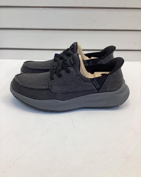 Skechers Men's Hands Free Swift Fit Canvas Sneaker Size 8 Color Black