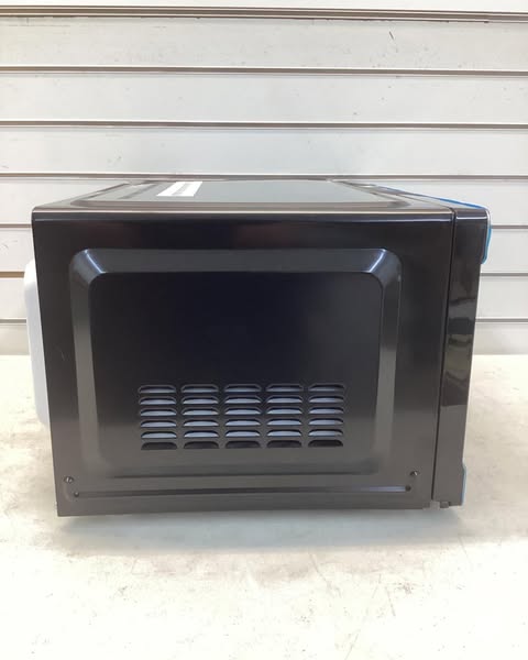 RCA 1.1 cu. ft. Countertop Microwave in Stainless Steel