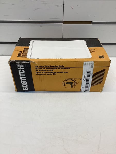 Bostitch 3" x .120 28° Wire Bright Smooth Shank Full Round Head Framing Nails - 2,000 Count