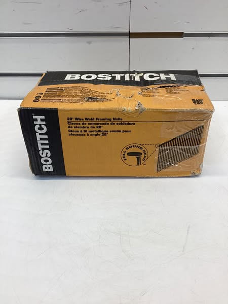Bostitch 3" x .120 28° Wire Bright Smooth Shank Full Round Head Framing Nails - 2,000 Count