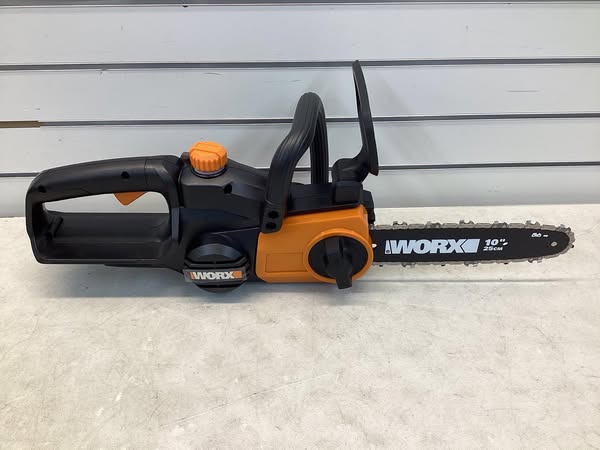Worx 22" Hedge Trimmer 10" Cordless Chainsaw Combo Kit