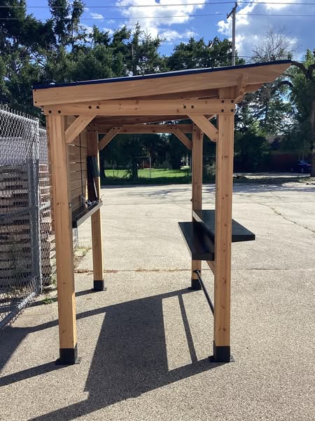 Backyard Discovery Cedar Springs Outdoor Bar