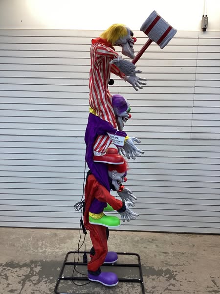 Home Accents Holiday 7.5ft Fears Through The Years Animated LED Trickster Trio Stack