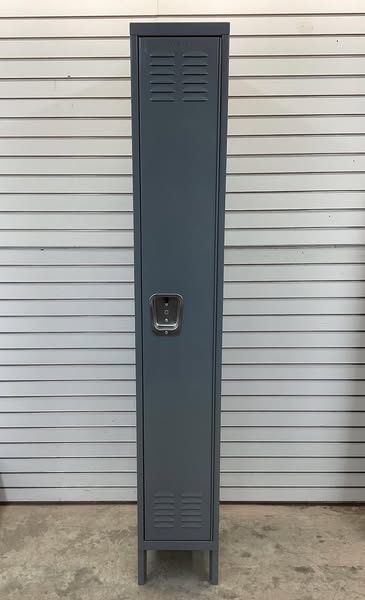 HALLOWELL Wardrobe Locker