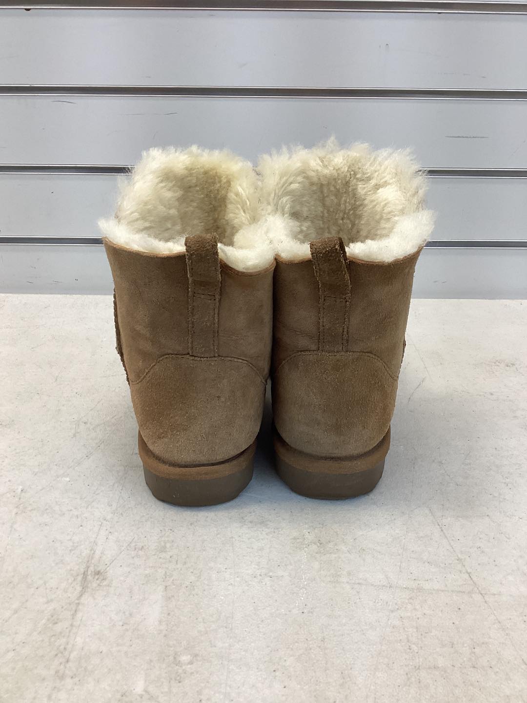 Member's Mark Women's Genuine Australian Sheepskin Shearling Boots Chestnut Color Size 8