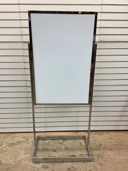 UNITED VISUAL PRODUCTS Dry Erase Board