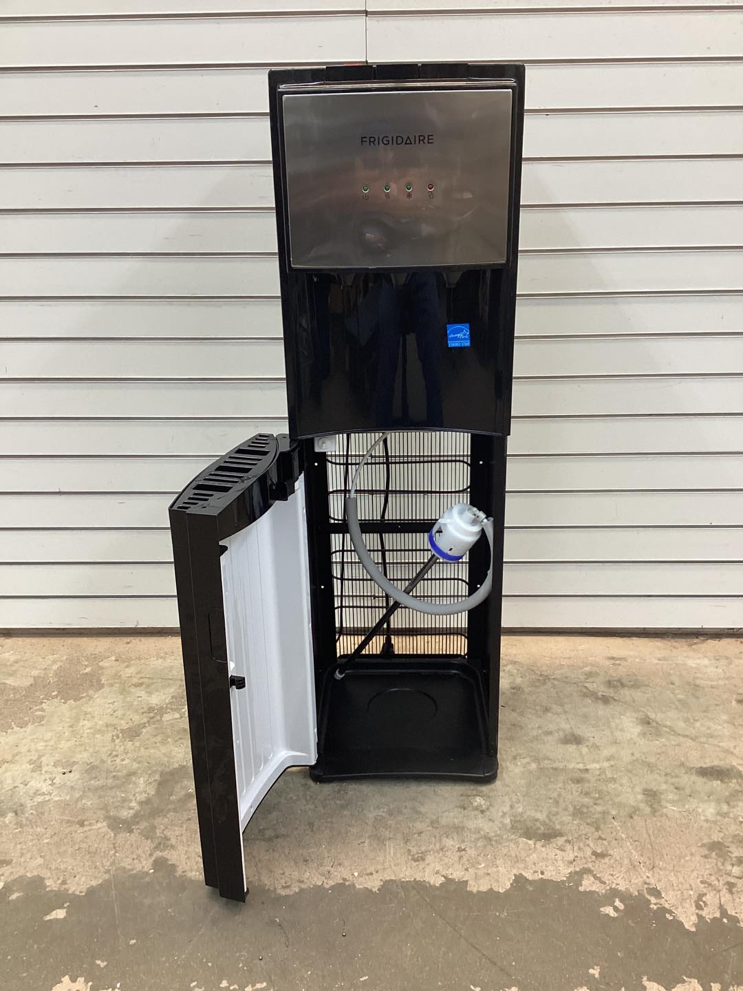 Frigidaire 5 Gallon Bottom Loading Hot and Cold Water Dispenser in Stainless Steel - Lightly Used