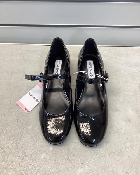 Steve Madden Women's Block Heel Mary Jane Shoe, Size 6, Color Black