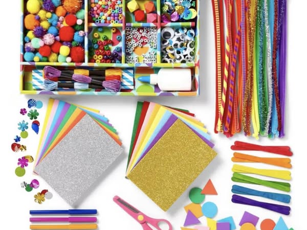 Mondo Llama Rad Rainbow Craft Case